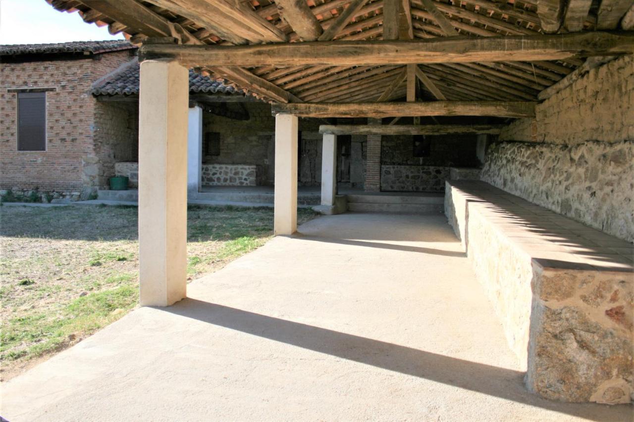 Casa Rural - Complejo El Tejar De Las Canadas Candeleda Ngoại thất bức ảnh